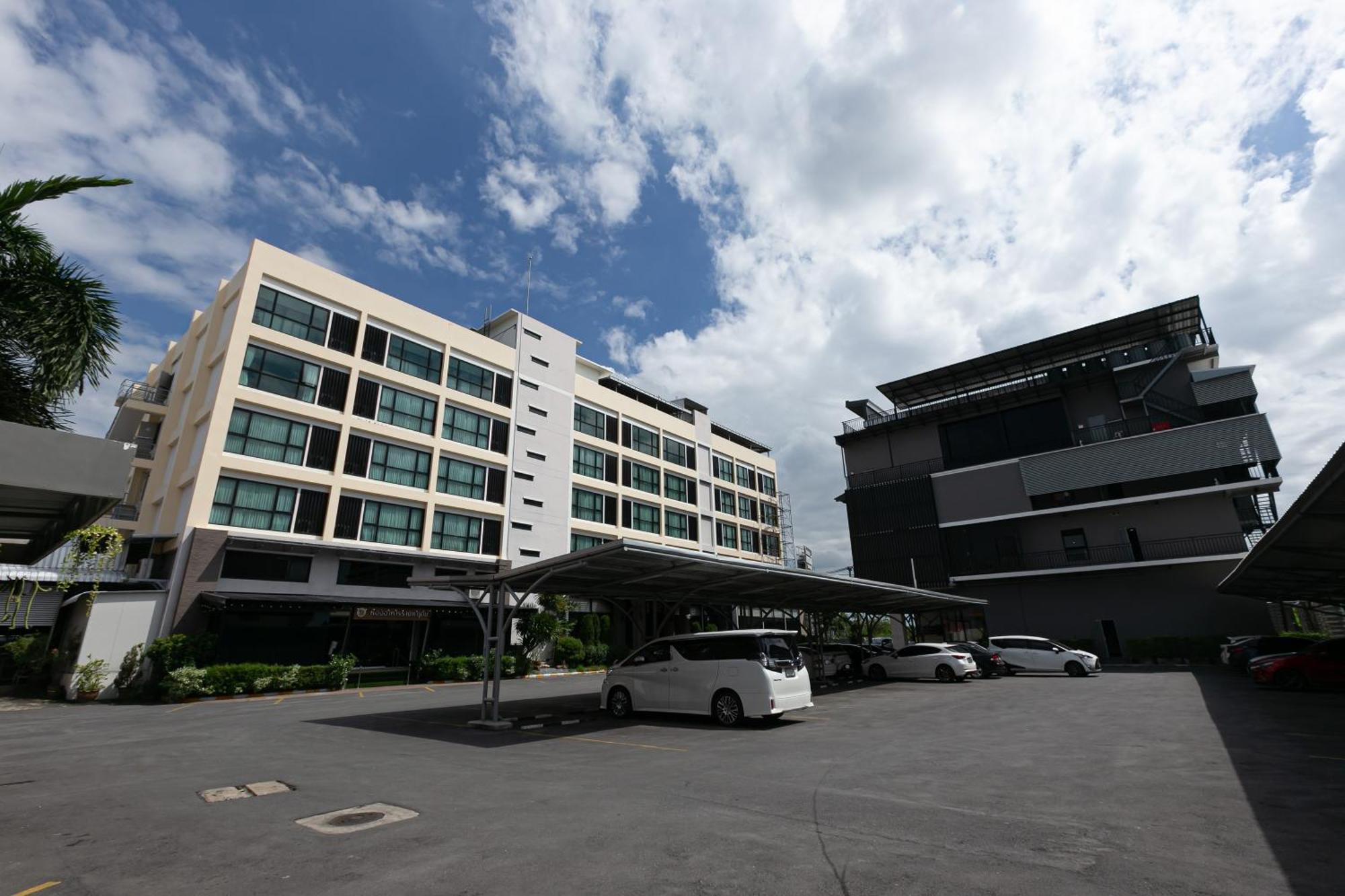פאק קרט Grand Ratchapruek Hotel מראה חיצוני תמונה