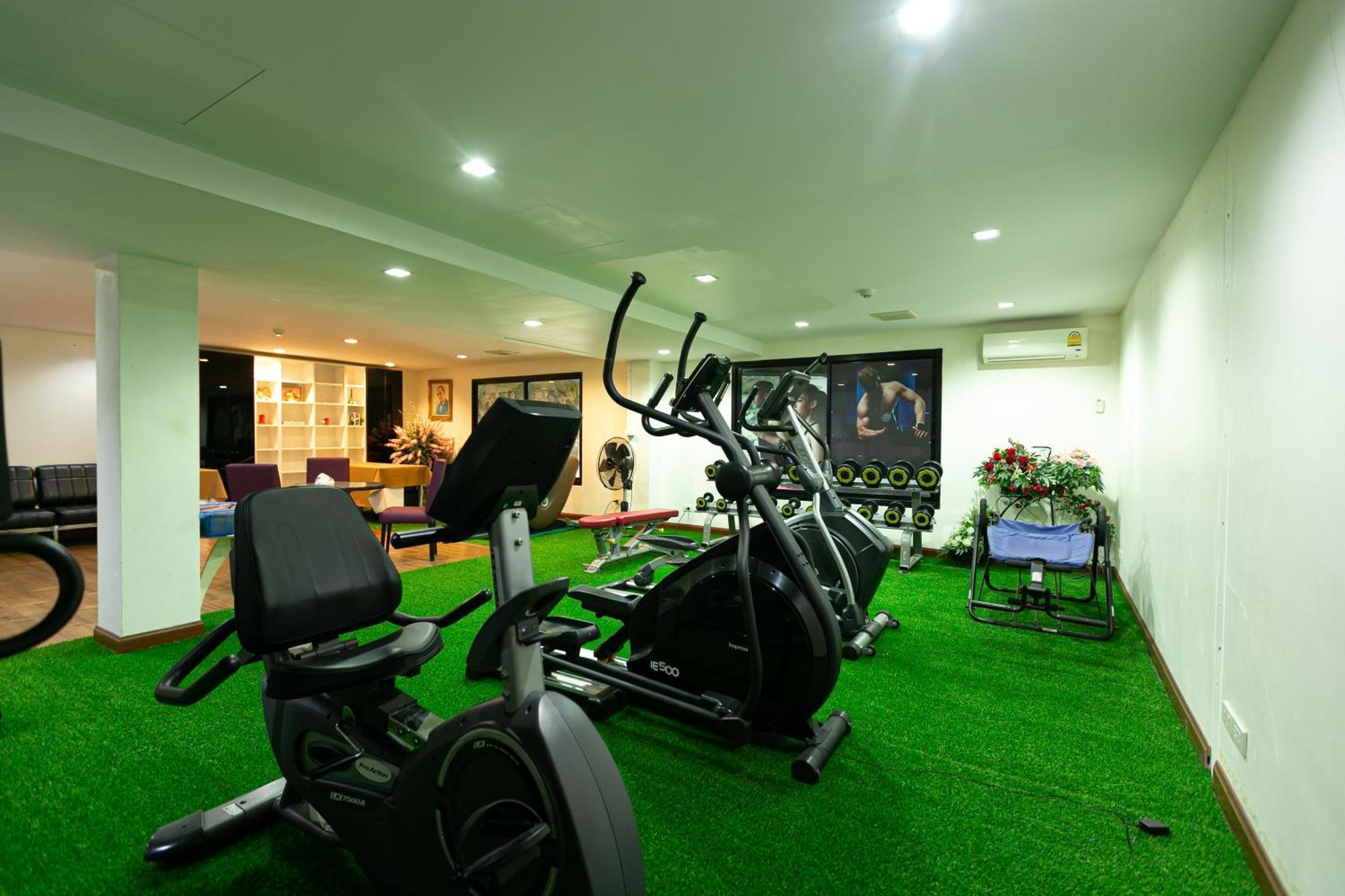 פאק קרט Grand Ratchapruek Hotel מראה חיצוני תמונה