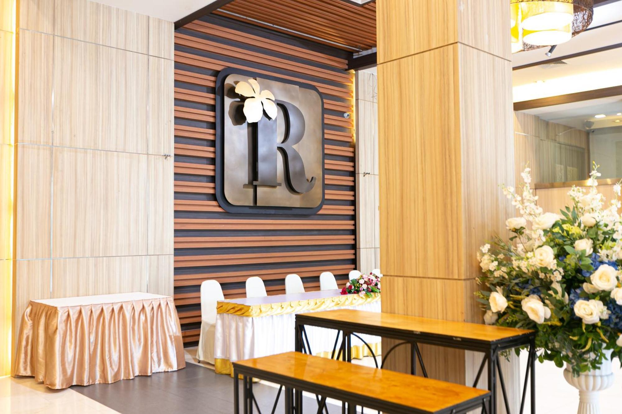 פאק קרט Grand Ratchapruek Hotel מראה חיצוני תמונה